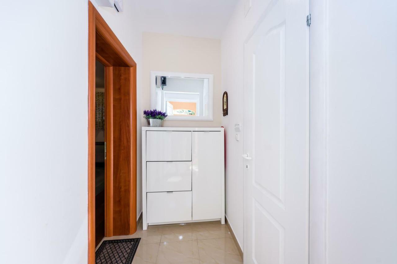 Appartement Mihael à Zadar Extérieur photo