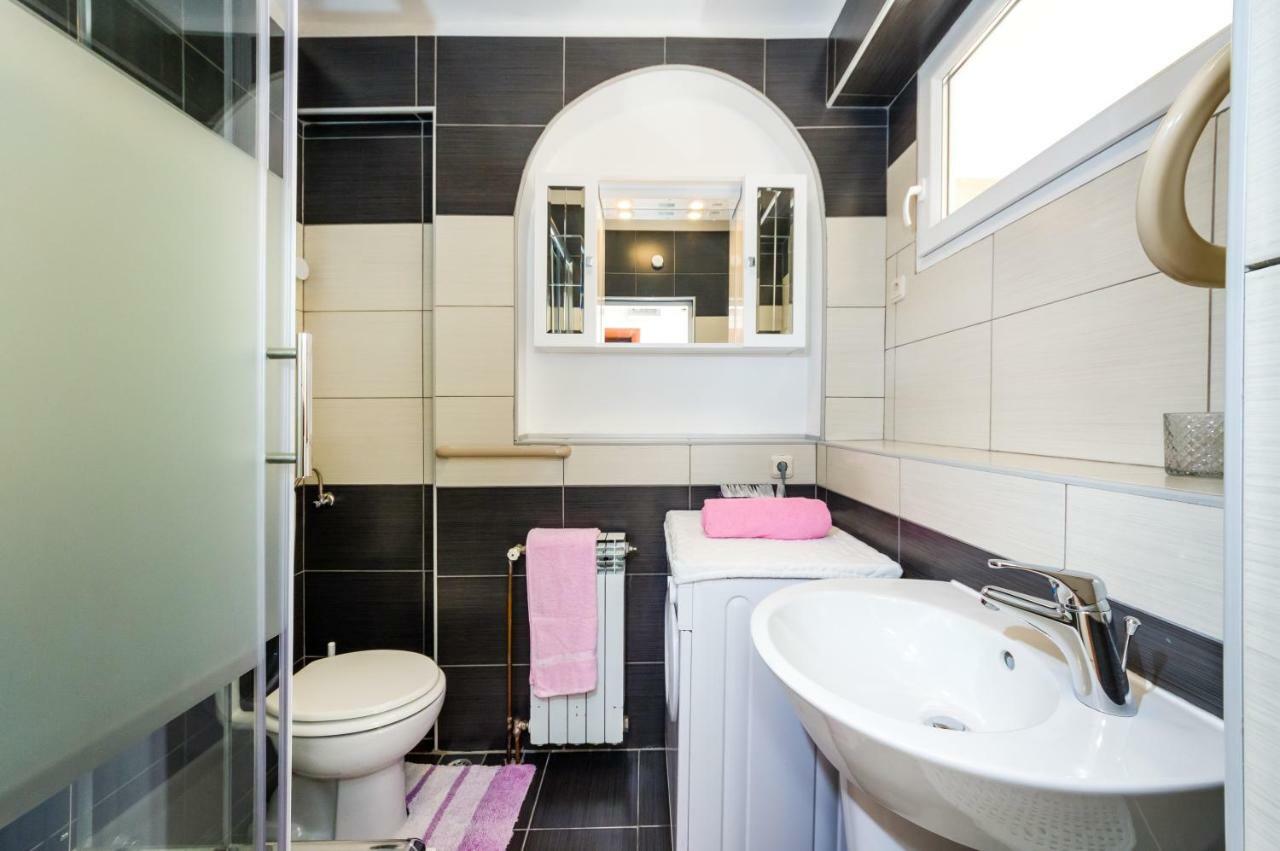 Appartement Mihael à Zadar Extérieur photo
