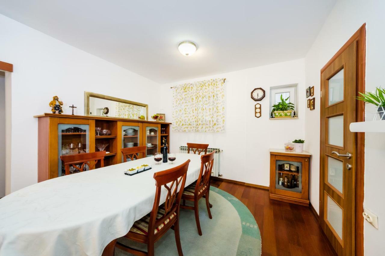 Appartement Mihael à Zadar Extérieur photo